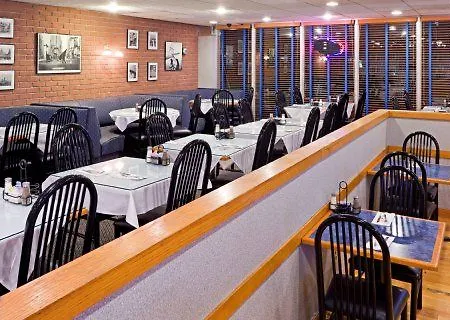 Holiday Inn & Suites Parsippany Fairfield By Ihg 