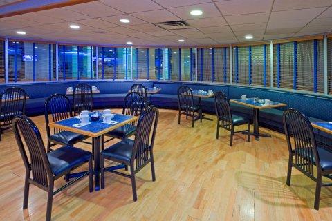 & Fairfield By Ihg Hotel Parsippany