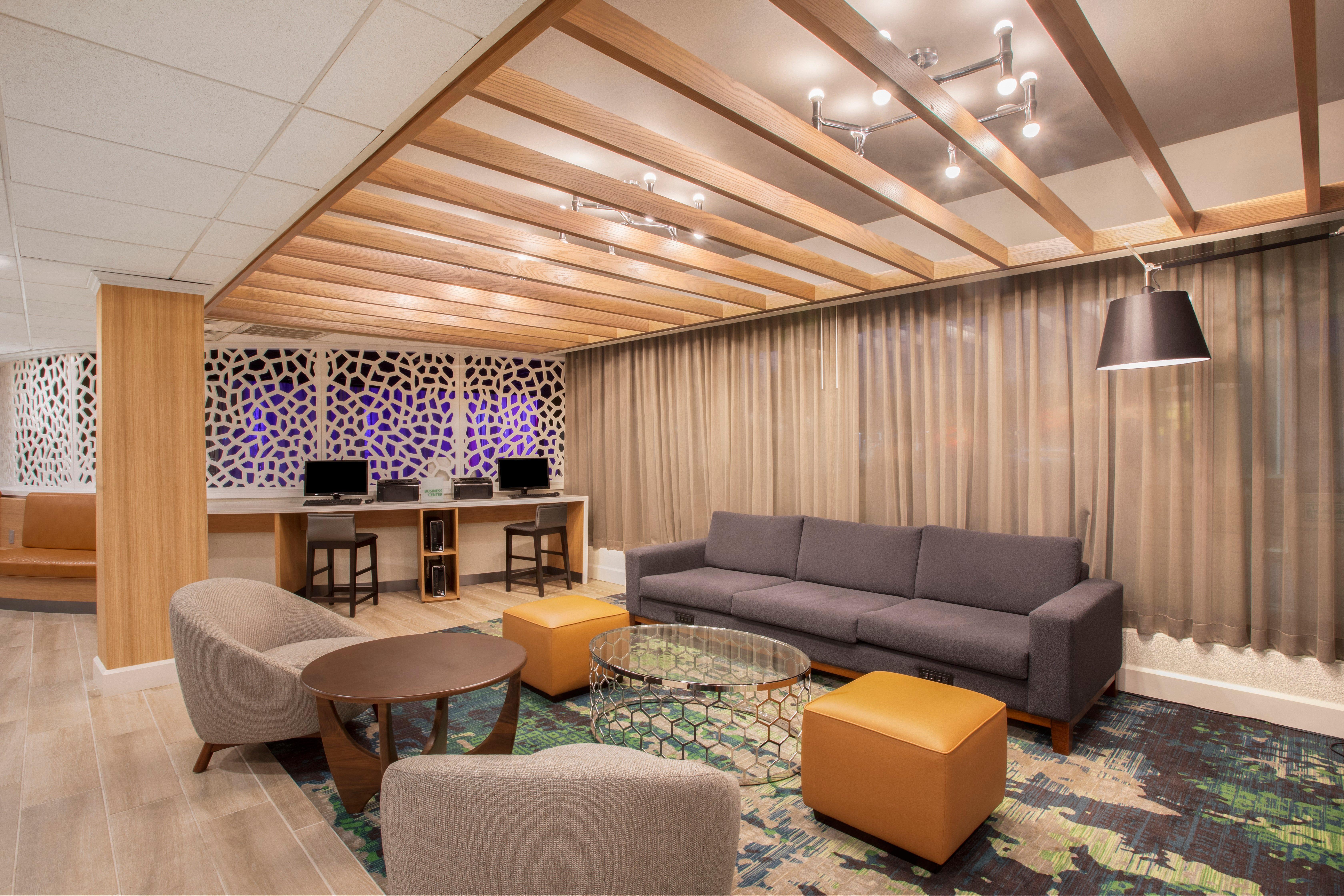 & Fairfield By Ihg 3*