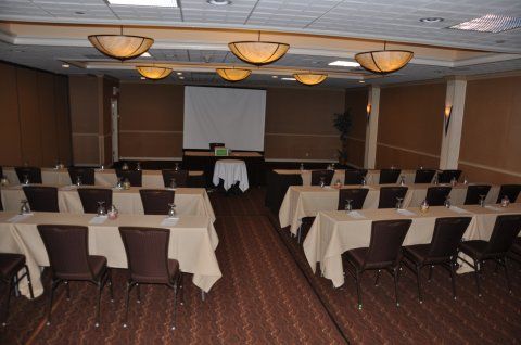 Hotel & Fairfield By Ihg 3*